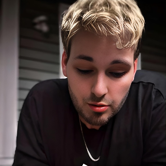 Title - Picture 1 of 1